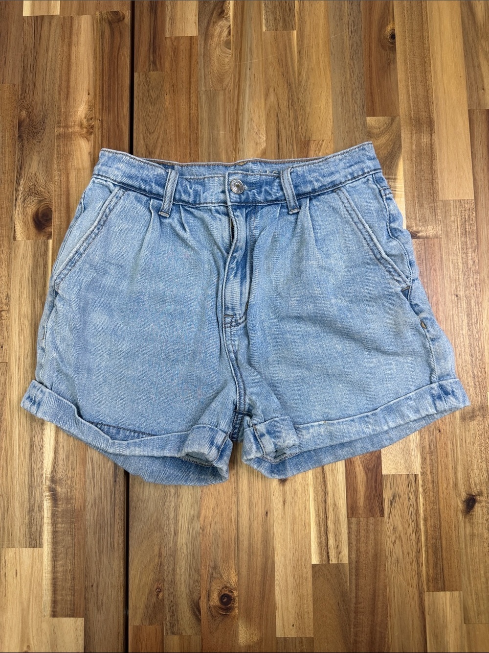 American Eagle Mom Shorts